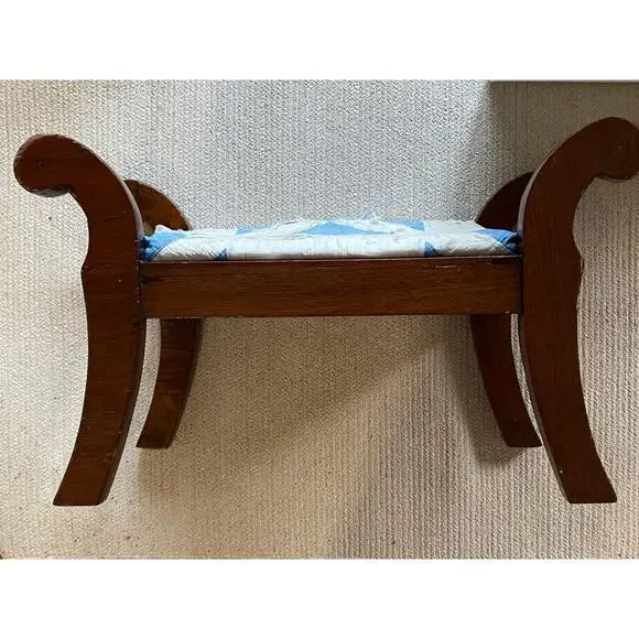 Mid 20th Century VTG Early American Style Turned Wood Footstool shabby farmhouse